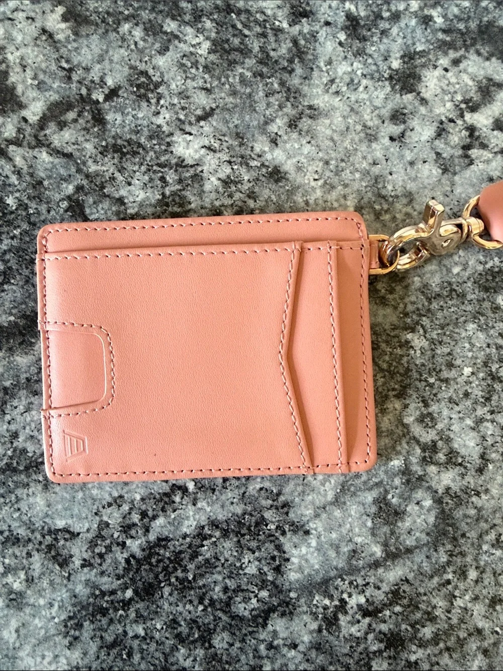 Andar, The Denner in peach